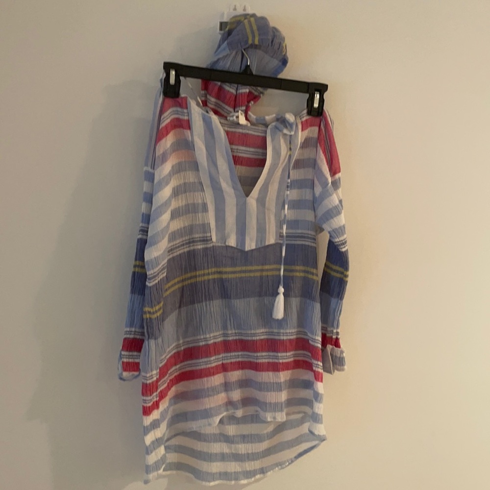 Joie Size Medium Shirt